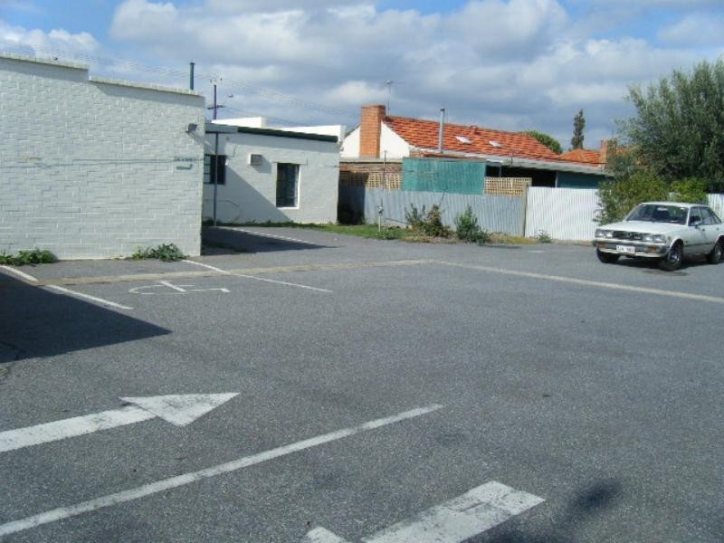 202 Findon Rd, Findon SA 5023