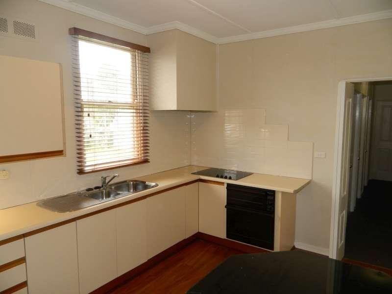 6 Silver St, Enfield SA 5085