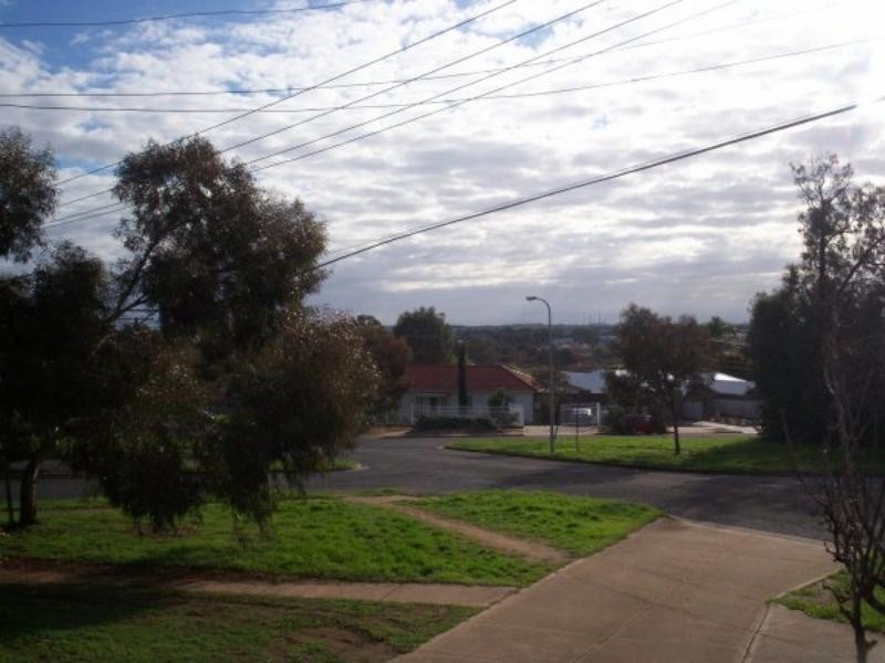 6 Central Ave, Enfield SA 5085