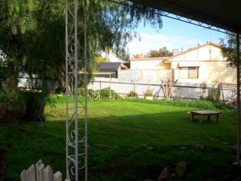 6 Central Ave, Enfield SA 5085