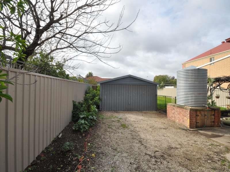 34 Blamey Ave, Broadview SA 5083