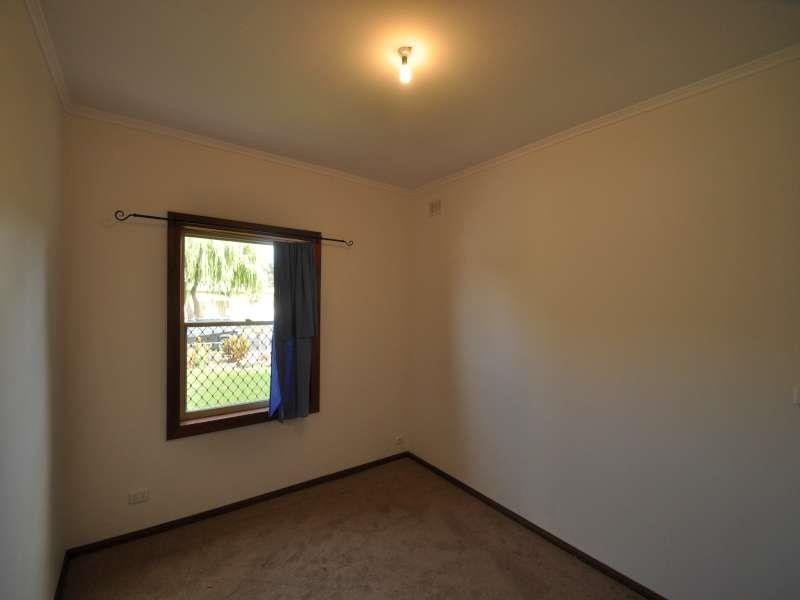 34 Blamey Ave, Broadview SA 5083