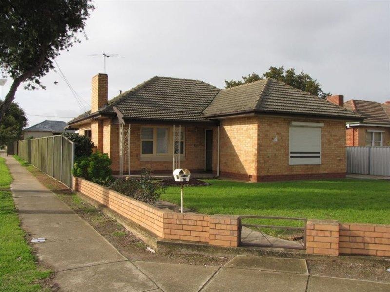 18 Charron Rd, Croydon Park SA 5008