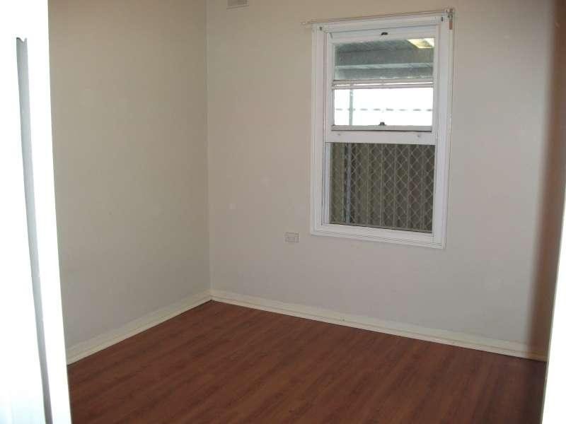 2 Cromwell  Rd, Kilburn SA 5084