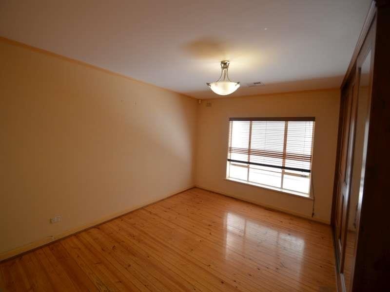 290 Tapleys Hill Rd, Seaton SA 5023