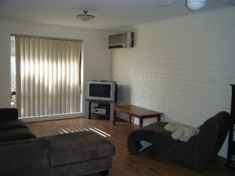 2/40 Byron Ave, Clovelly Park SA 5042