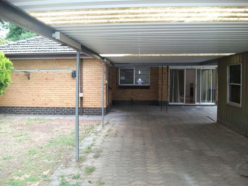 35 Maurice Ave, Rostrevor SA 5073