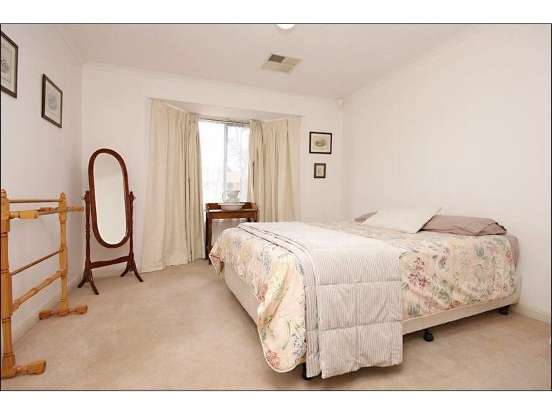 38 Burley Griffin Boulevarde, Brompton SA 5007