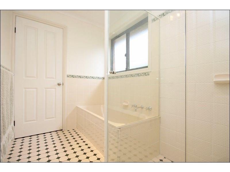 38 Burley Griffin Boulevarde, Brompton SA 5007