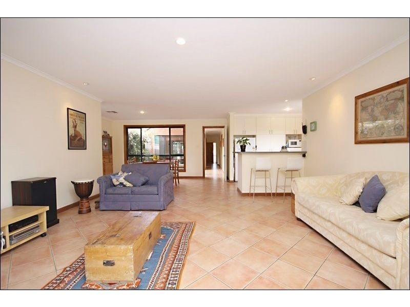 38 Burley Griffin Boulevarde, Brompton SA 5007