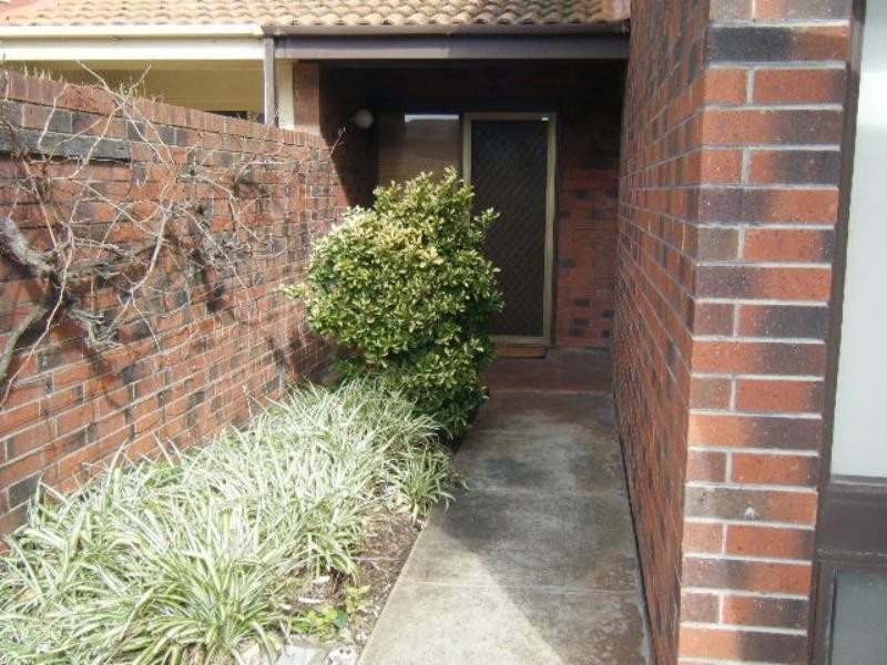 33 Sandpiper Pl, West Lakes Shore SA 5020