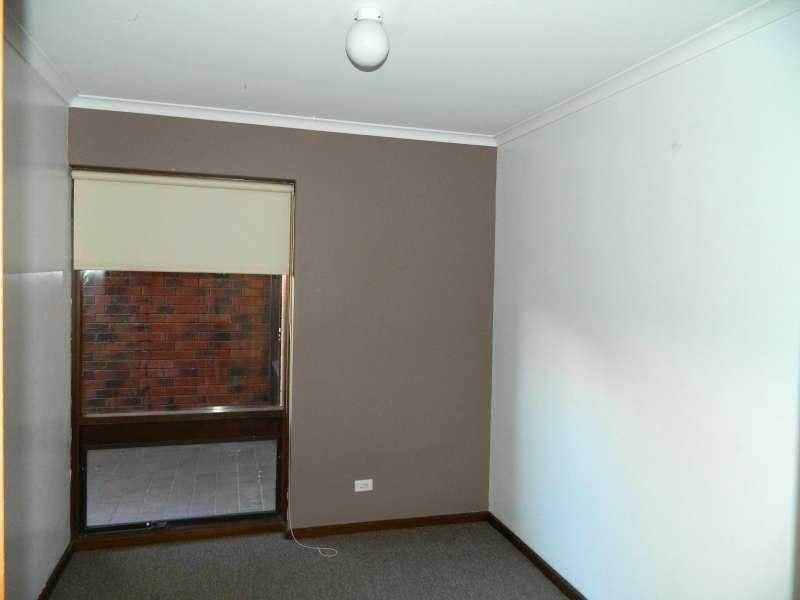 33 Sandpiper Pl, West Lakes Shore SA 5020