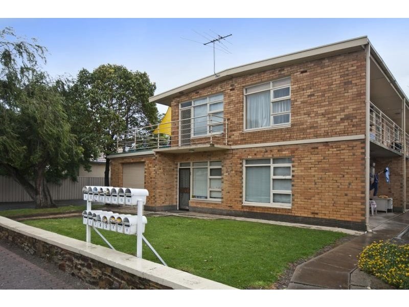 3/17 Macfarlane St, Glenelg North SA 5045