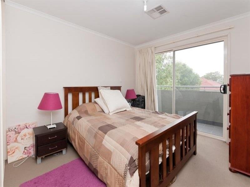 38 McKinlay Ave, Gilles Plains SA 5086