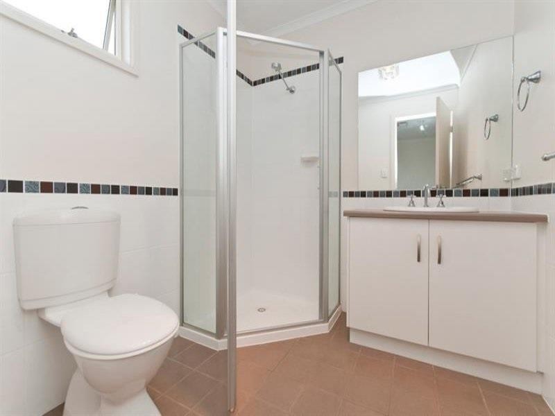 38 McKinlay Ave, Gilles Plains SA 5086