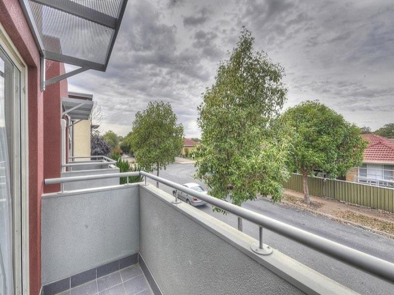 38 McKinlay Ave, Gilles Plains SA 5086