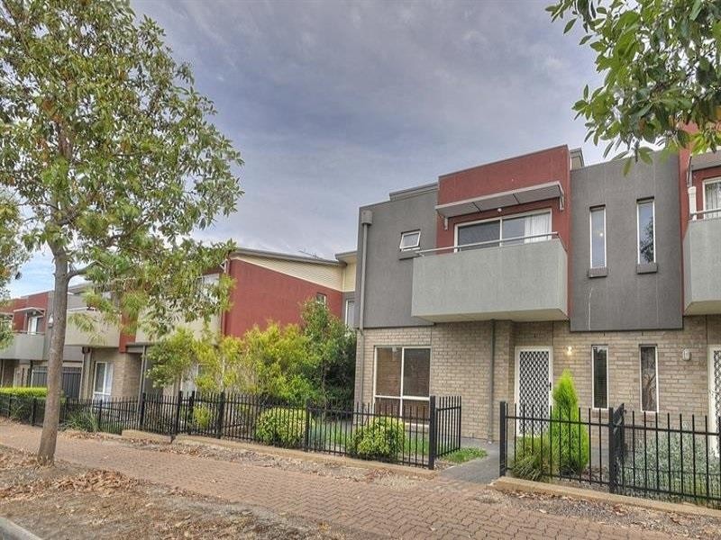 38 McKinlay Ave, Gilles Plains SA 5086