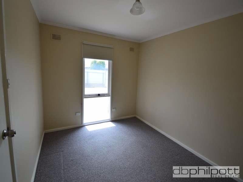 16 Feature  Ct, Gilles Plains SA 5086
