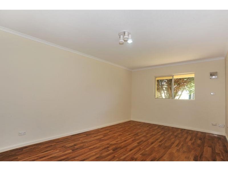 2 Collins St, Enfield SA 5085