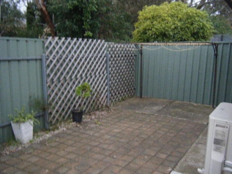 2/1 Whiting  Rd, St Agnes SA 5097