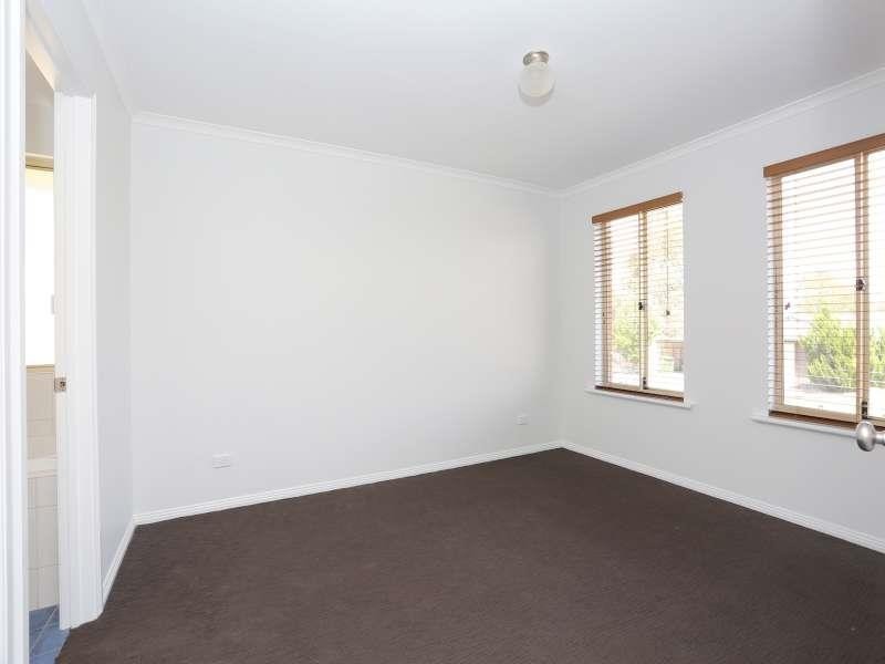 9 Chestnut  Grove, Blakeview SA 5114