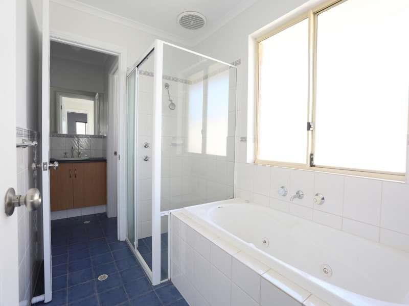 9 Chestnut  Grove, Blakeview SA 5114