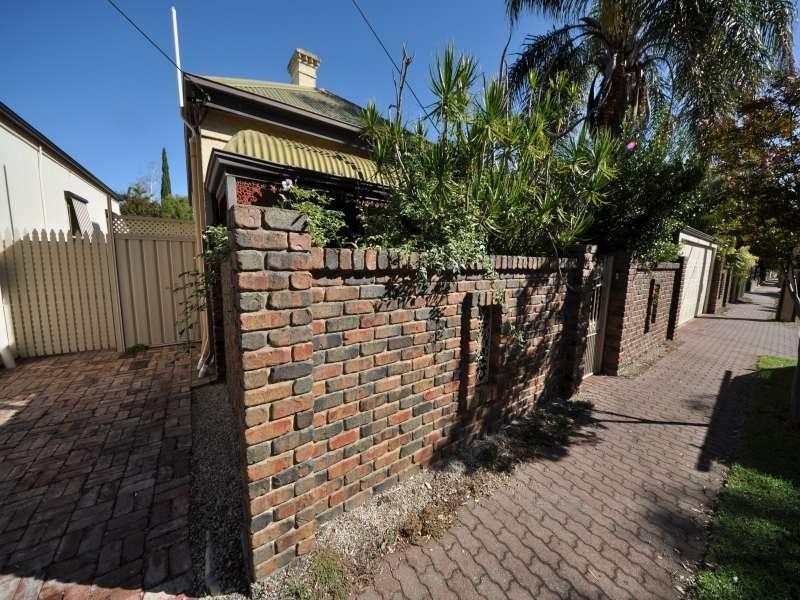 39 Highbury St, Prospect SA 5082