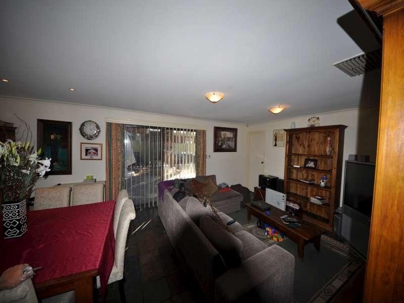 39 Highbury St, Prospect SA 5082