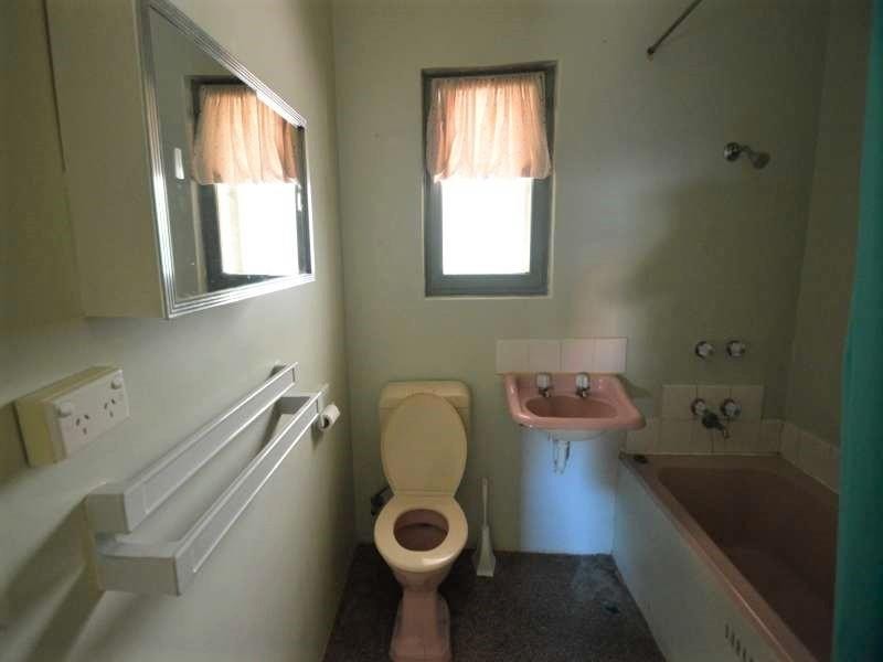 23 Shaftsbury Road, Elizabeth Vale SA 5112