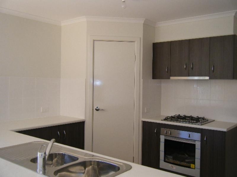 3 Lily Ct, Elizabeth Park SA 5113