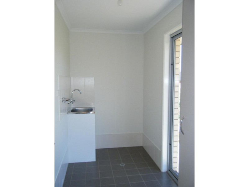 3 Lily Ct, Elizabeth Park SA 5113