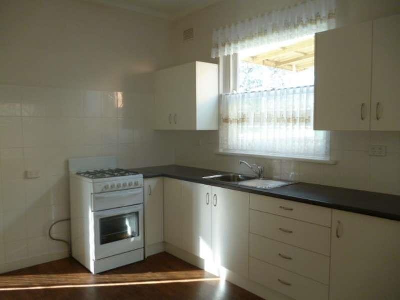 24 Taunton Ave, Enfield SA 5085