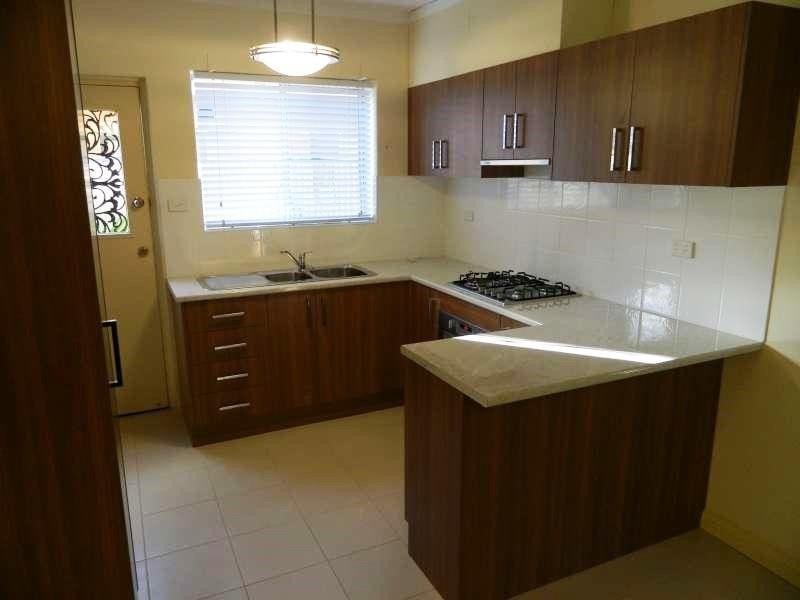 2/27 Burt Ave, Hilton SA 5033