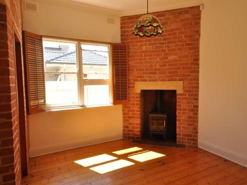 4 Warren Ave, Prospect SA 5082