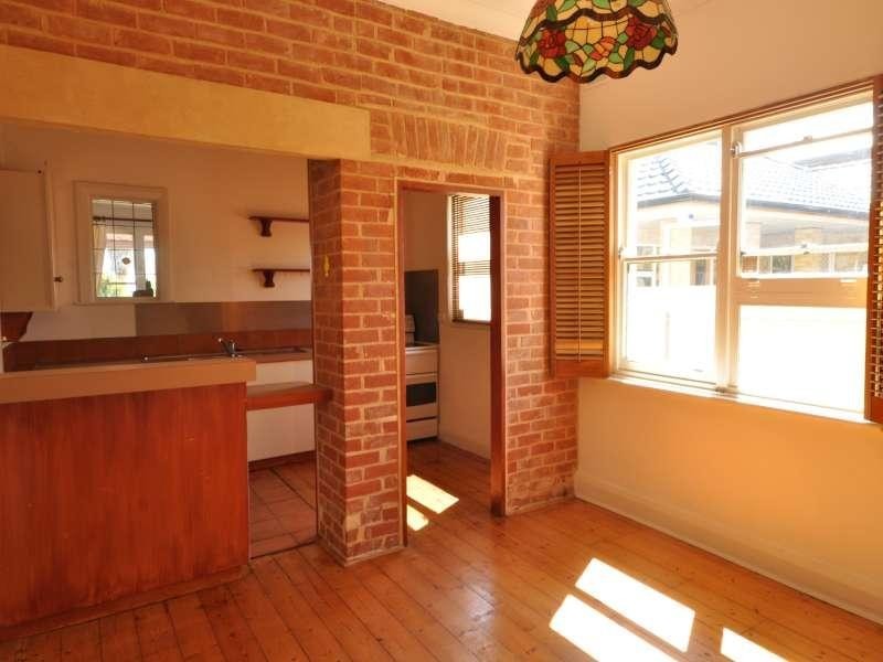 4 Warren Ave, Prospect SA 5082