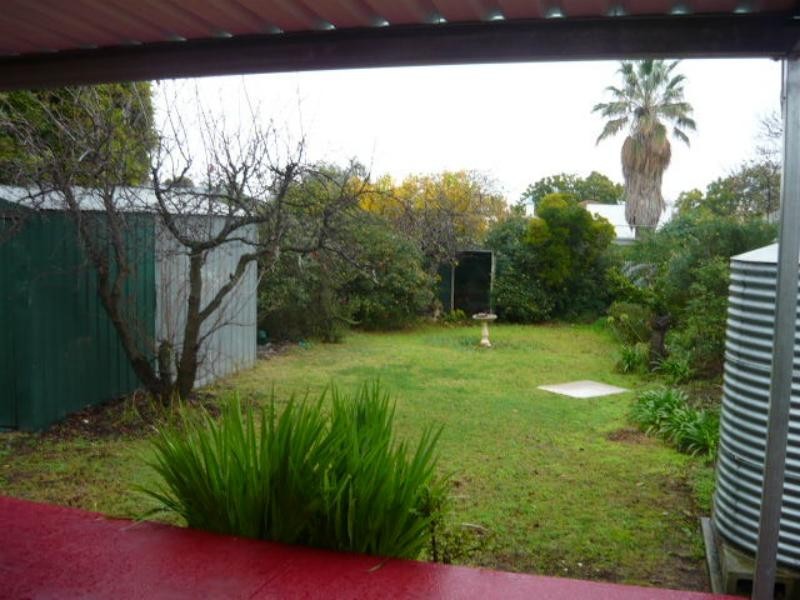 4 Warren Ave, Prospect SA 5082