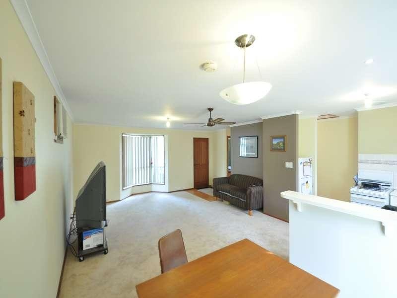 2/12 Fleming Ave, Ridgehaven SA 5097