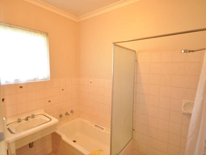 21 Waterman  Ave, Vale Park SA 5081