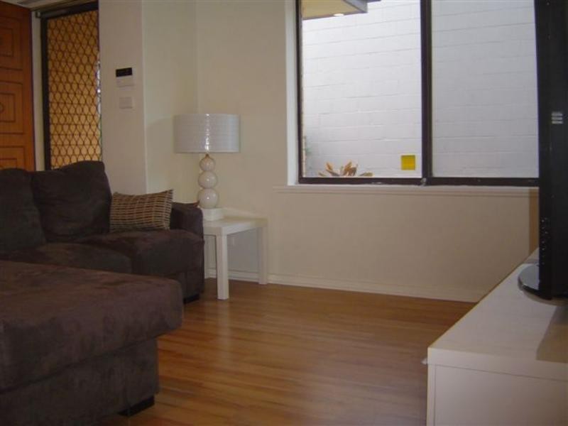 3/20 Calvert St, Enfield SA 5085