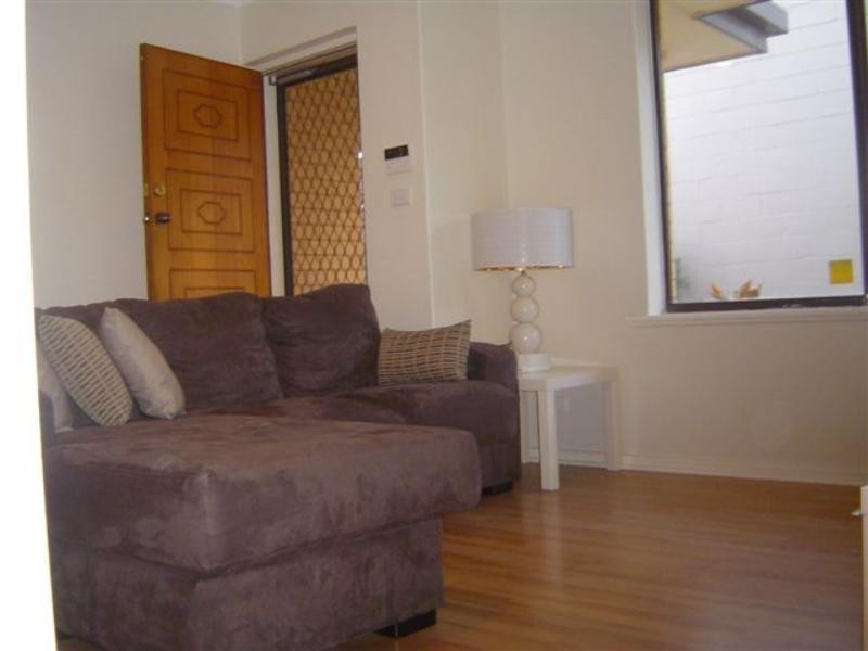 3/20 Calvert St, Enfield SA 5085