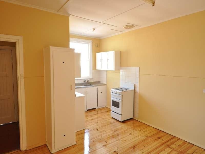 15 Cromwell St, Kilburn SA 5084