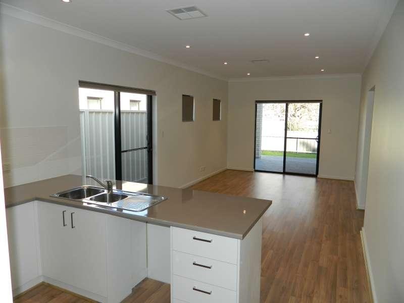 2A Edinburgh  St, Prospect SA 5082