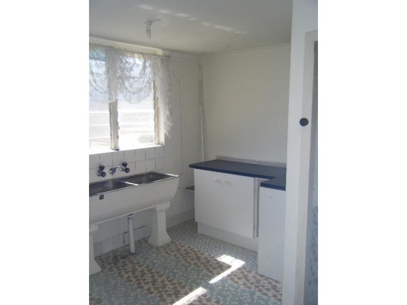 4 Findon Ave, Seaton SA 5023