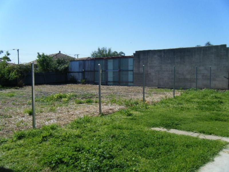 4 Findon Ave, Seaton SA 5023