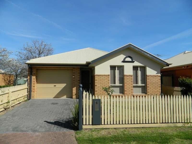 6 Kirkby Cct, Greenacres SA 5086