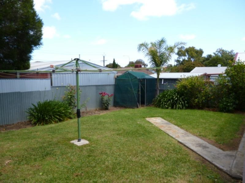 26 Trinidad Way, Happy Valley SA 5159