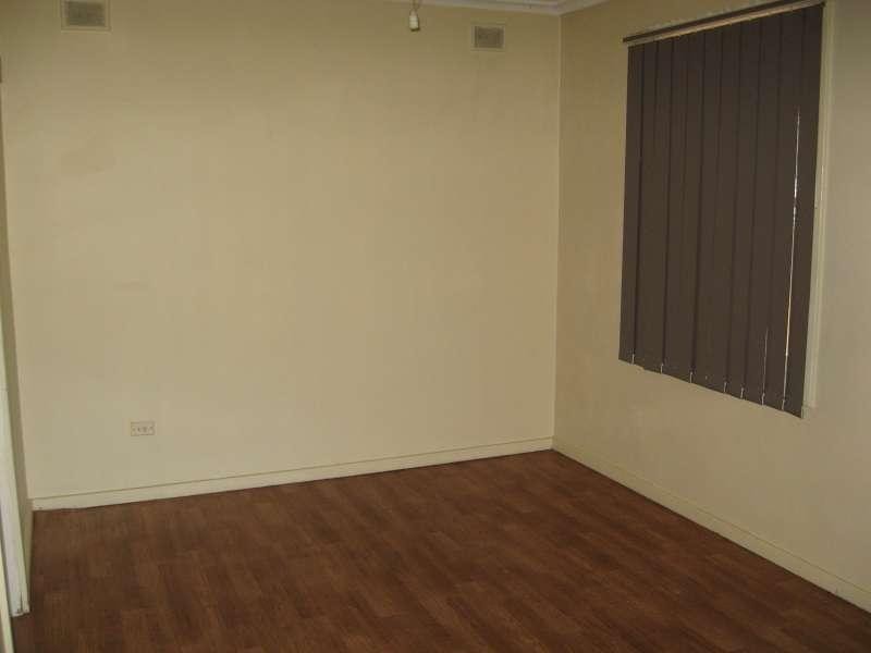 15 Ifould  Road, Elizabeth Park SA 5113