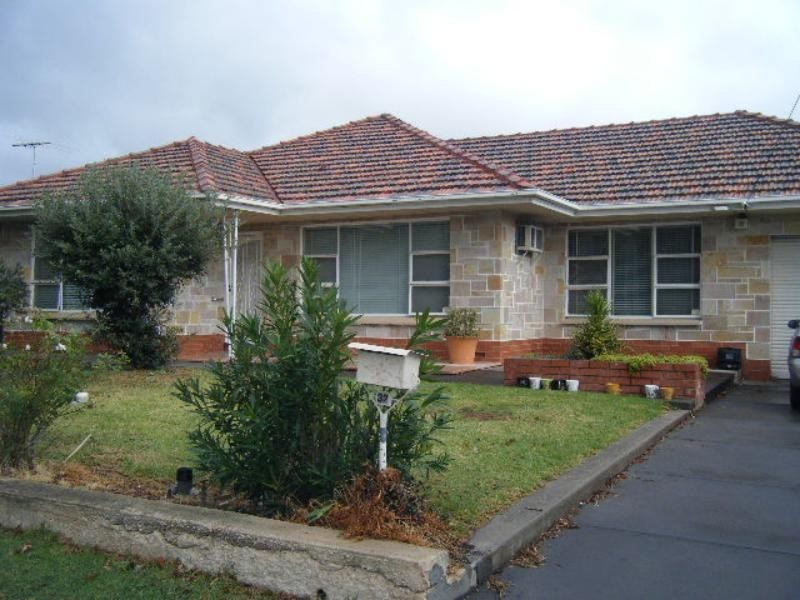 32 Campbell  Rd, Paradise SA 5075