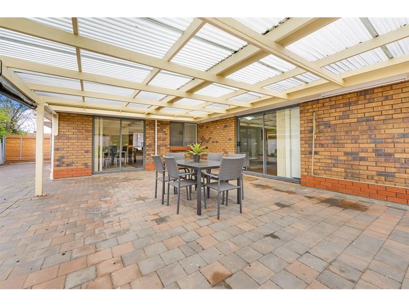 48 Lord Howe Ave, Oakden SA 5086