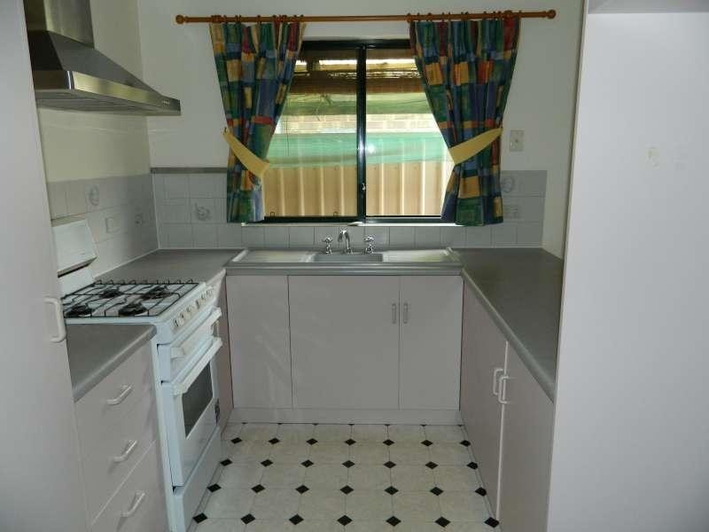 5 McDermott Pl, Green Fields SA 5107